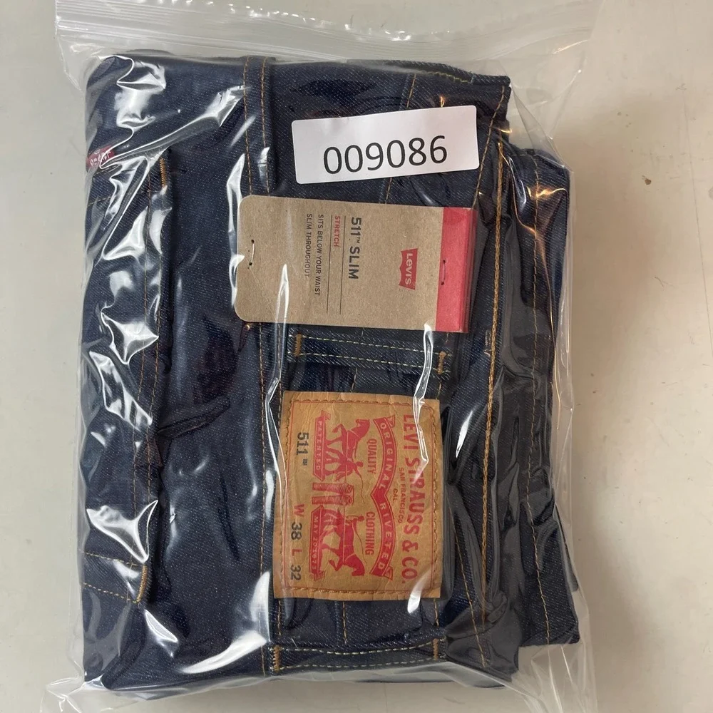 Levis Jeans Mens 38x32 Blue 511 Slim Dark Wash Stretch Denim Grunge Rock Preppy